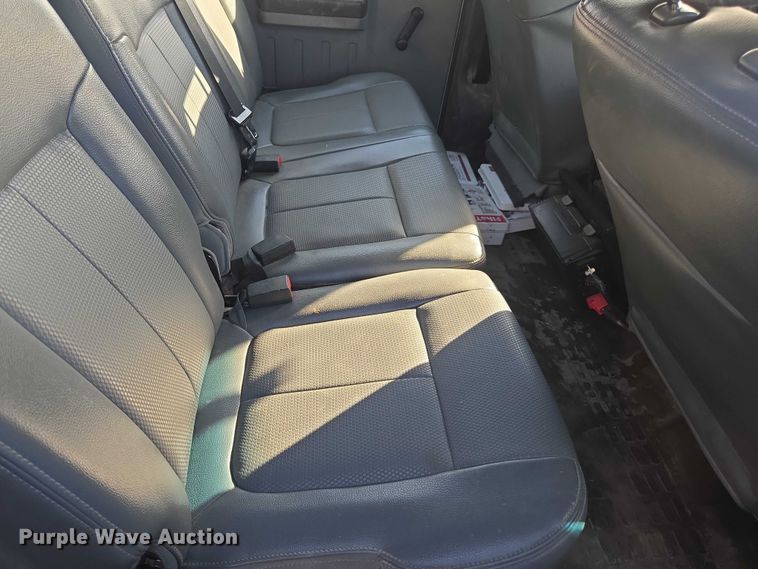 image for item YA1294 2015 Ford F450 Super Duty Crew Cab utility / service truck