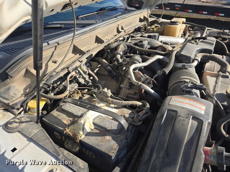 image for item YA1294 2015 Ford F450 Super Duty Crew Cab utility / service truck