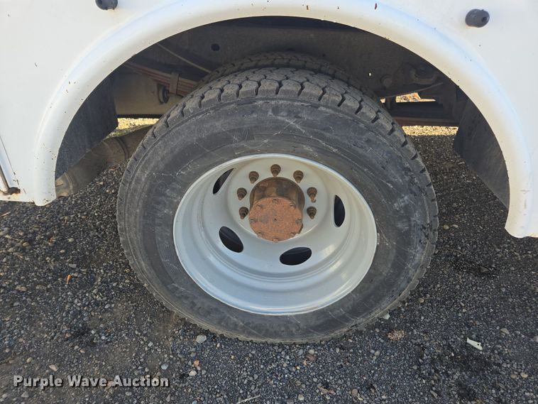 image for item YA1294 2015 Ford F450 Super Duty Crew Cab utility / service truck