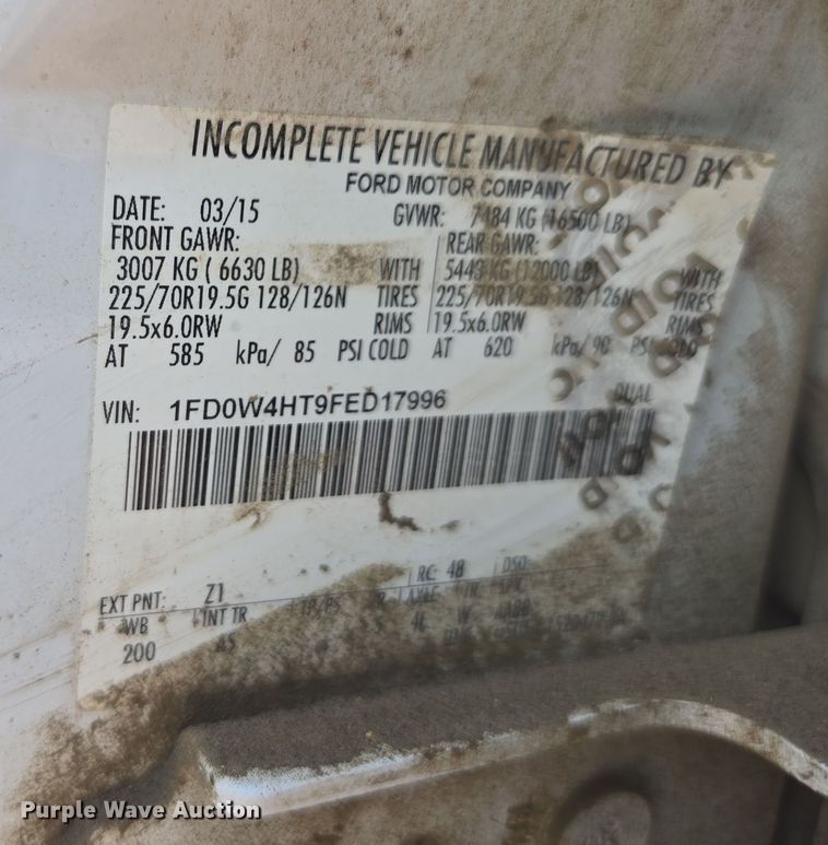 image for item YA1294 2015 Ford F450 Super Duty Crew Cab utility / service truck