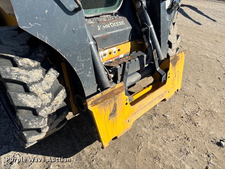 image for item YA1306 2021 John Deere 320G skid steer loader