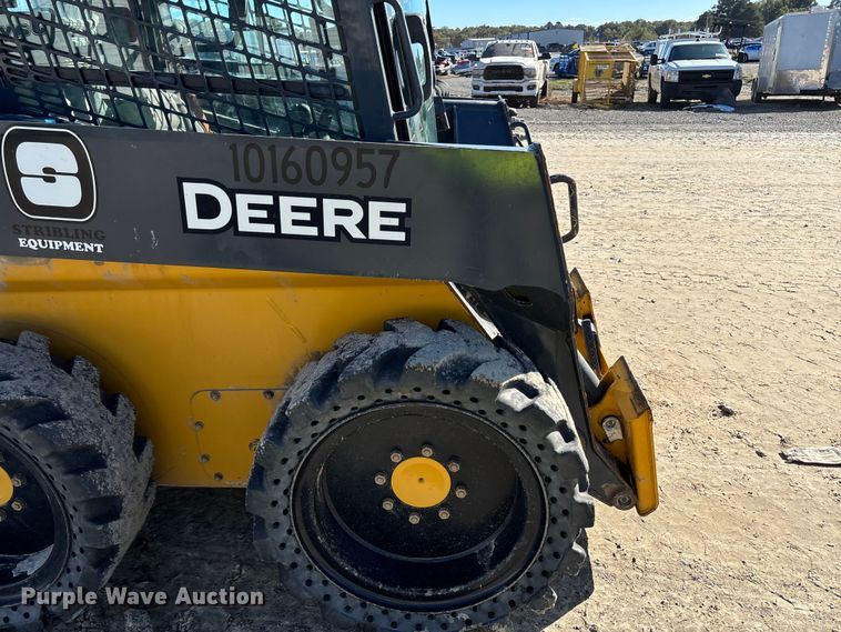 image for item YA1306 2021 John Deere 320G skid steer loader