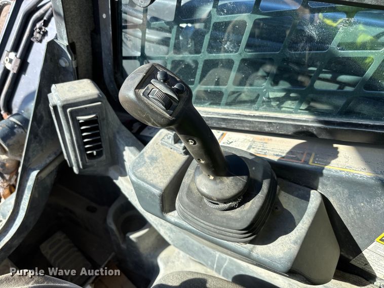 image for item YA1306 2021 John Deere 320G skid steer loader