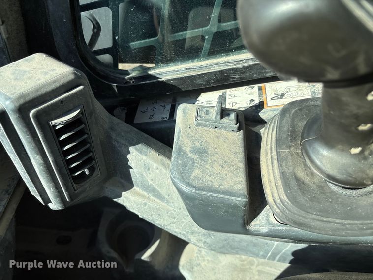 image for item YA1306 2021 John Deere 320G skid steer loader