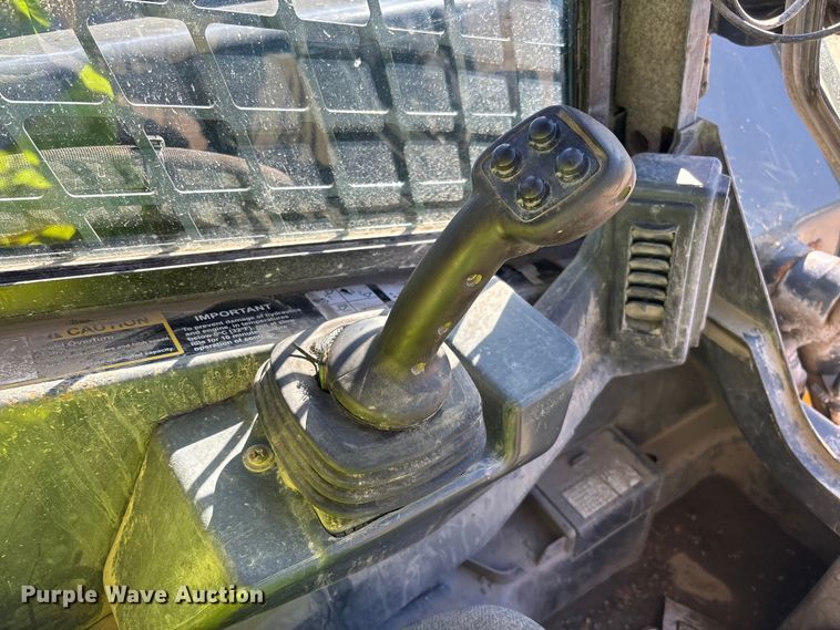 image for item YA1306 2021 John Deere 320G skid steer loader