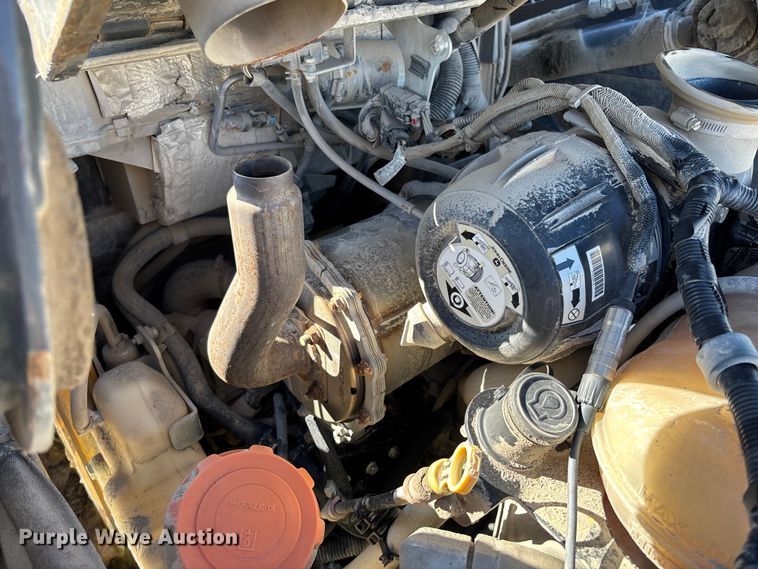 image for item YA1306 2021 John Deere 320G skid steer loader