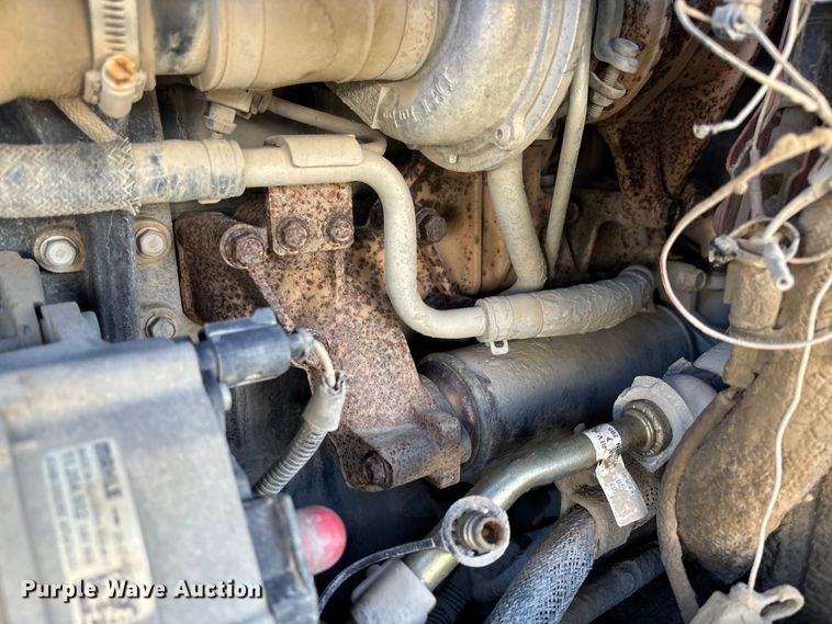 image for item YA1306 2021 John Deere 320G skid steer loader