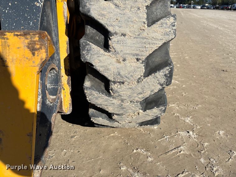 image for item YA1306 2021 John Deere 320G skid steer loader