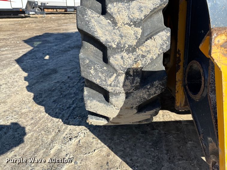 image for item YA1306 2021 John Deere 320G skid steer loader