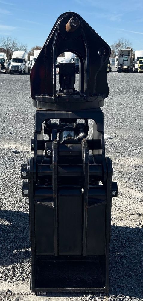 image for item YA1334 Builtrite excavator grapple