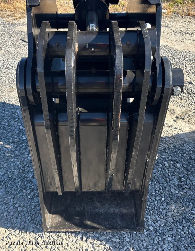 image for item YA1334 Builtrite excavator grapple