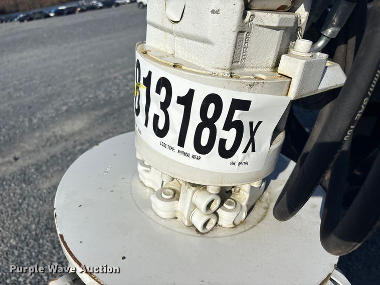 image for item YA1335 Builtrite excavator grapple