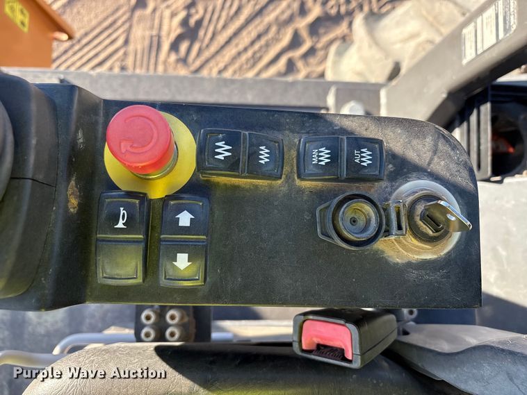 image for item YA1342 2020 Case SV211E single drum vibratory roller