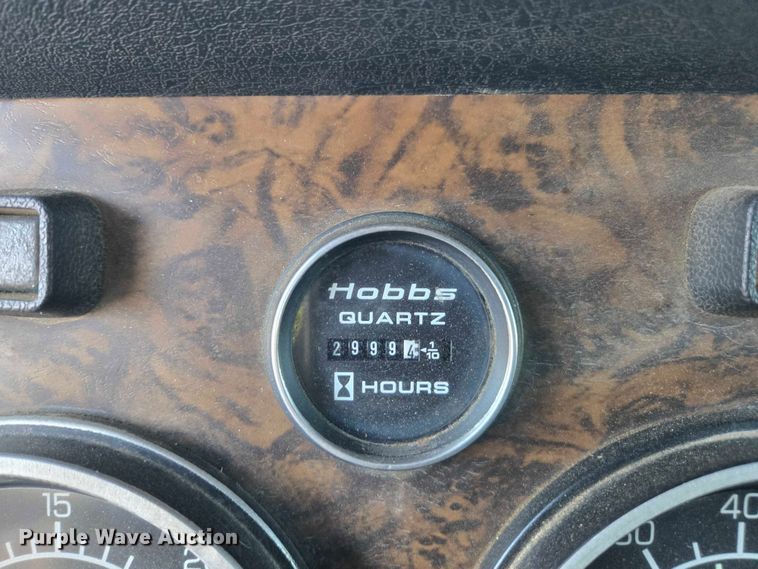 image for item YA1351 1994 Kenworth T800 dump truck