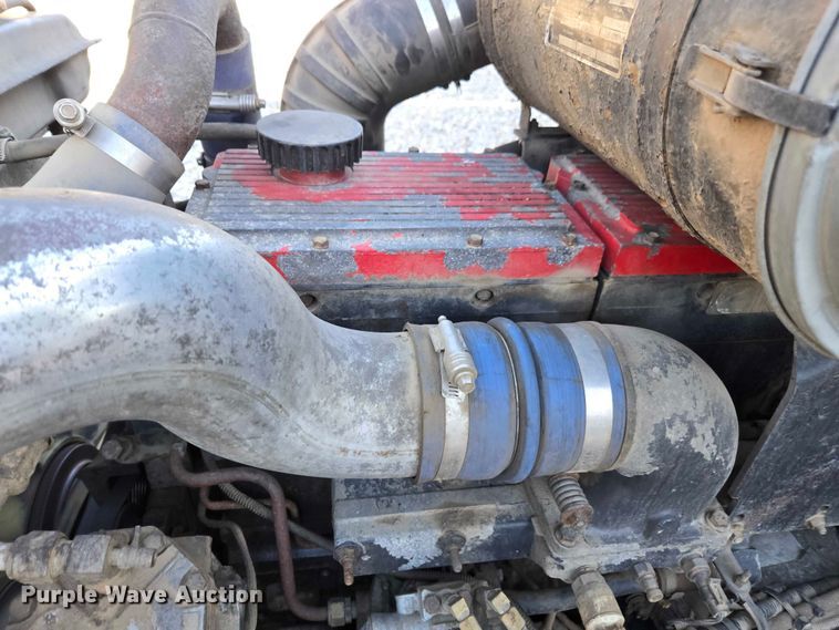 image for item YA1351 1994 Kenworth T800 dump truck