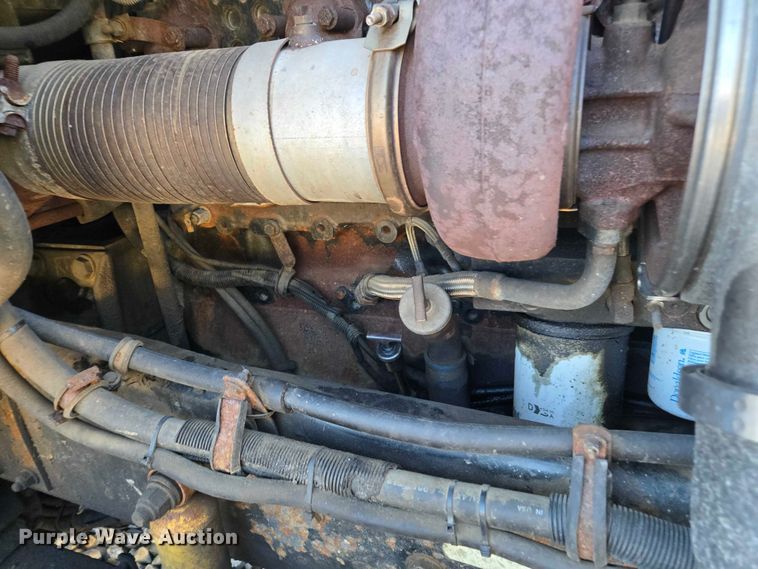 image for item YA1351 1994 Kenworth T800 dump truck