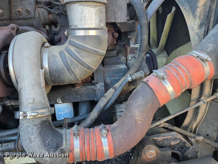 image for item YA1351 1994 Kenworth T800 dump truck