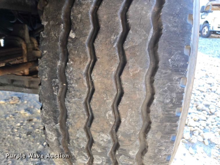 image for item YA1351 1994 Kenworth T800 dump truck