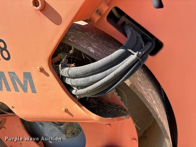 image for item YA1412 Hamm HD+140 double drum vibratory roller