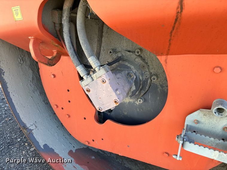 image for item YA1412 Hamm HD+140 double drum vibratory roller