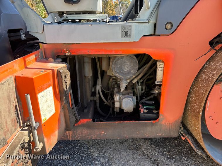 image for item YA1412 Hamm HD+140 double drum vibratory roller