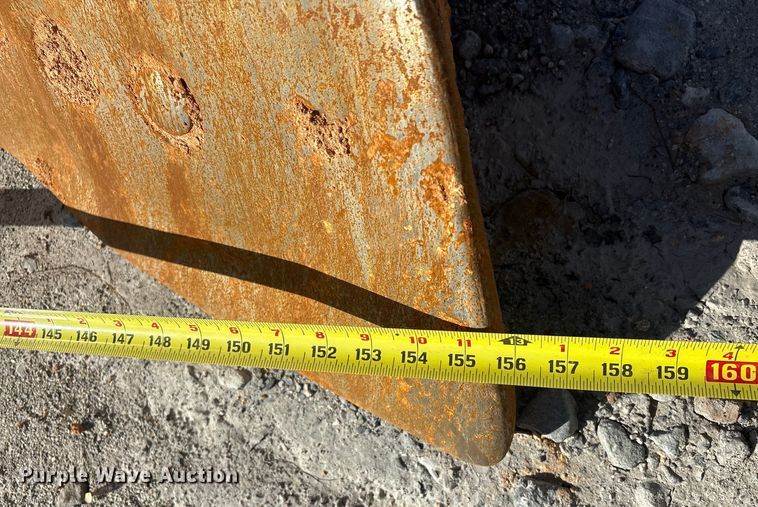 image for item YA1414 2004 Caterpillar D8R Series II dozer