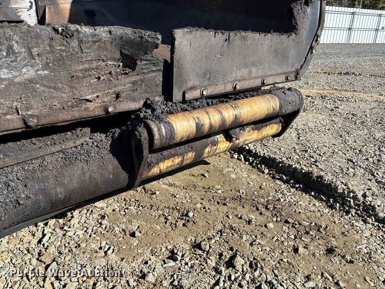 image for item YA1418 2016 Caterpillar AP1055F paver