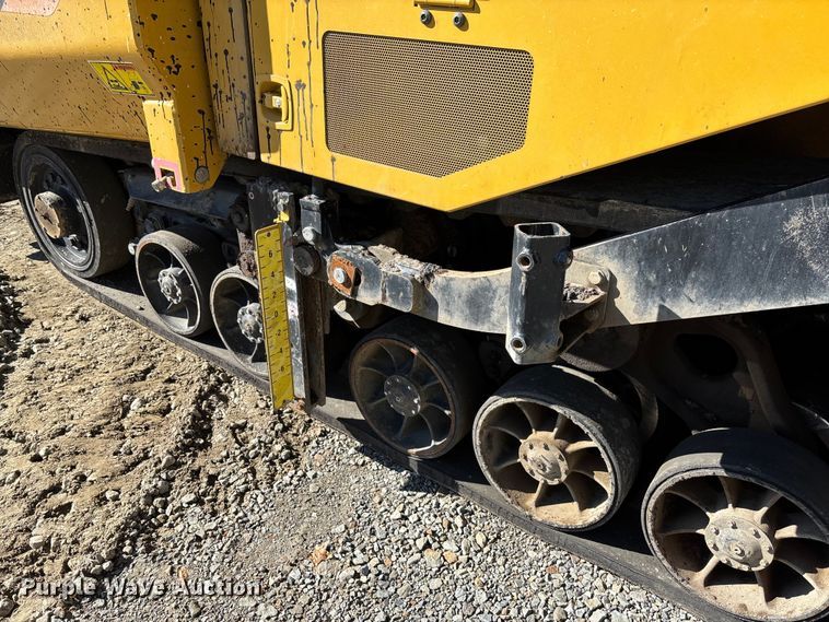 image for item YA1418 2016 Caterpillar AP1055F paver