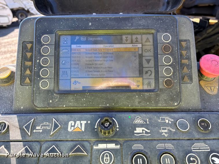 image for item YA1418 2016 Caterpillar AP1055F paver