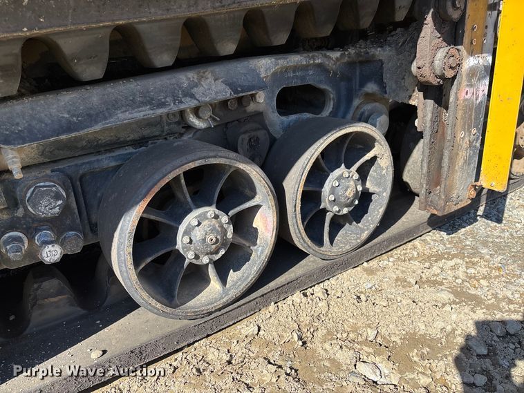 image for item YA1418 2016 Caterpillar AP1055F paver