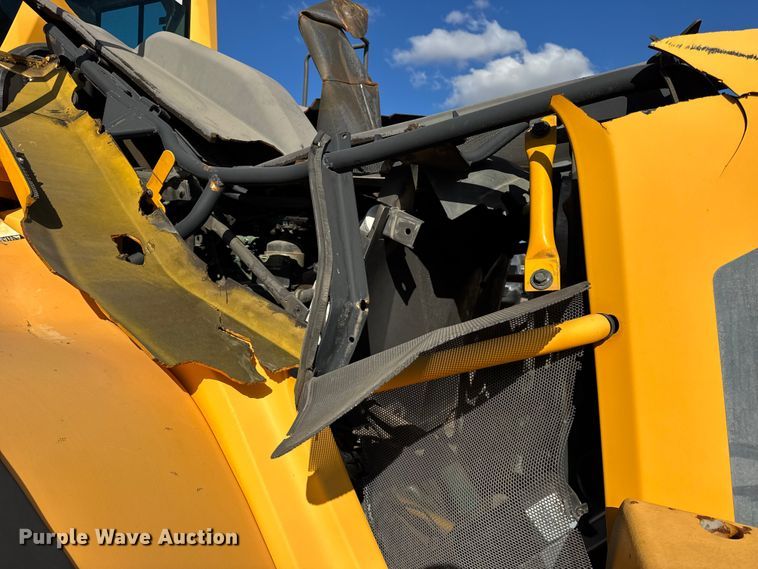 image for item YA1421 2012 Volvo L120G wheel loader
