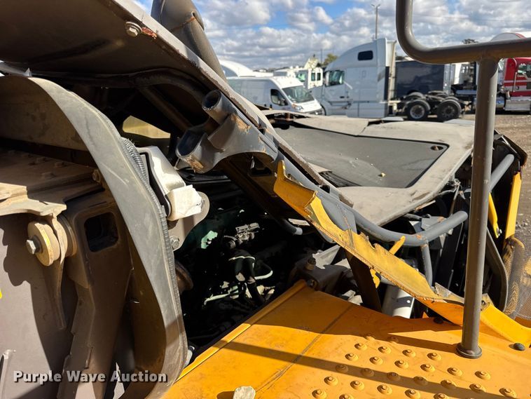 image for item YA1421 2012 Volvo L120G wheel loader