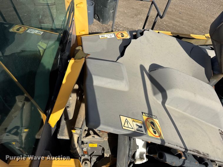 image for item YA1421 2012 Volvo L120G wheel loader