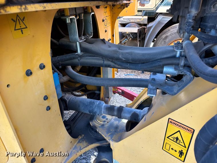 image for item YA1421 2012 Volvo L120G wheel loader