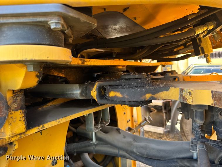 image for item YA1421 2012 Volvo L120G wheel loader