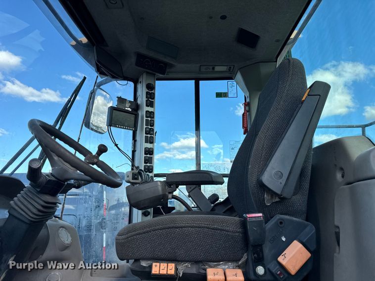 image for item YA1421 2012 Volvo L120G wheel loader