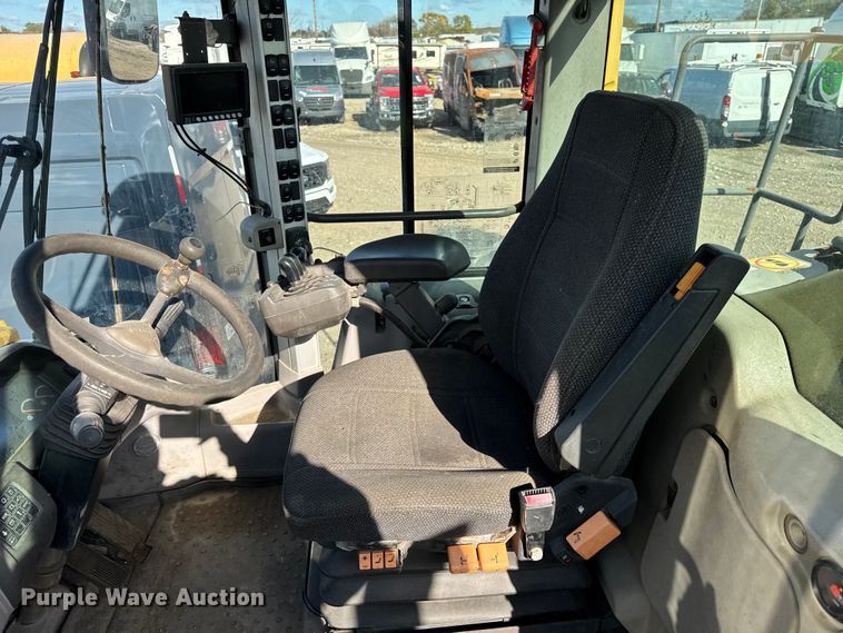 image for item YA1421 2012 Volvo L120G wheel loader