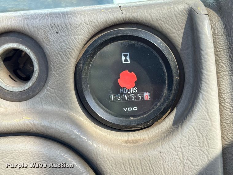 image for item YA1421 2012 Volvo L120G wheel loader