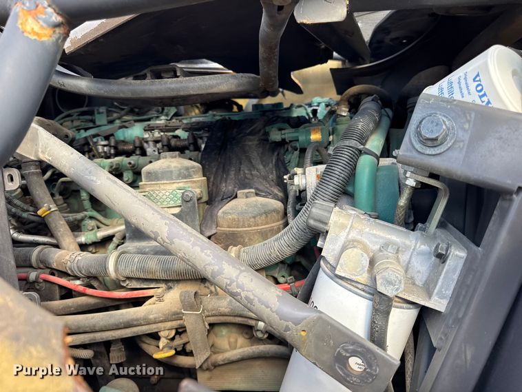 image for item YA1421 2012 Volvo L120G wheel loader