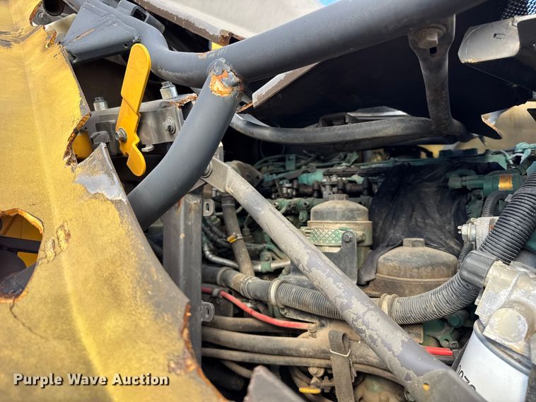 image for item YA1421 2012 Volvo L120G wheel loader