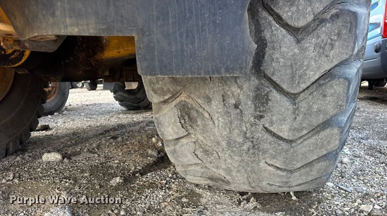 image for item YA1421 2012 Volvo L120G wheel loader