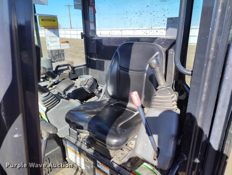 image for item YA1422 2020 Yanmar VIO55-6A mini excavator