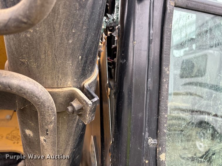 image for item YA1423 2015 Caterpillar 314ELCR excavator