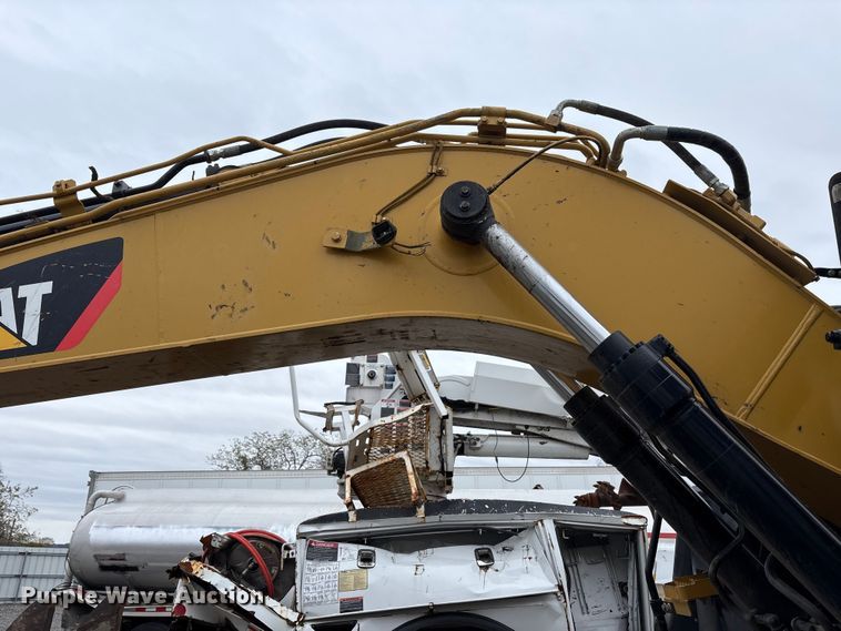 image for item YA1423 2015 Caterpillar 314ELCR excavator
