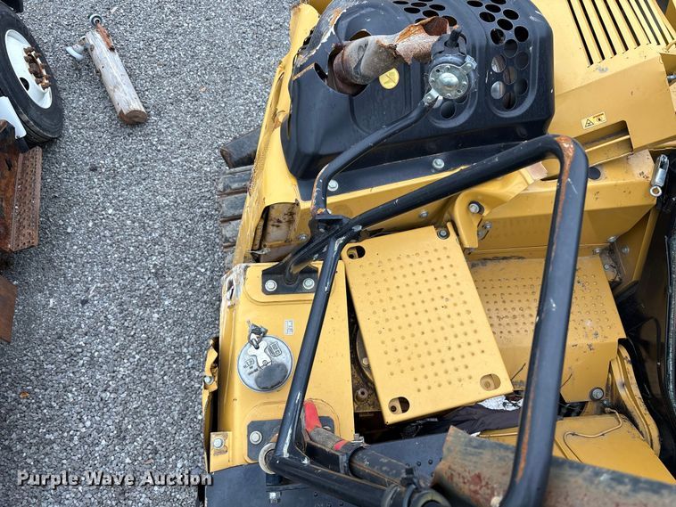 image for item YA1423 2015 Caterpillar 314ELCR excavator