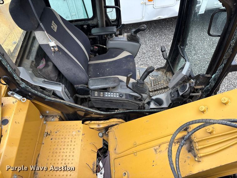 image for item YA1423 2015 Caterpillar 314ELCR excavator
