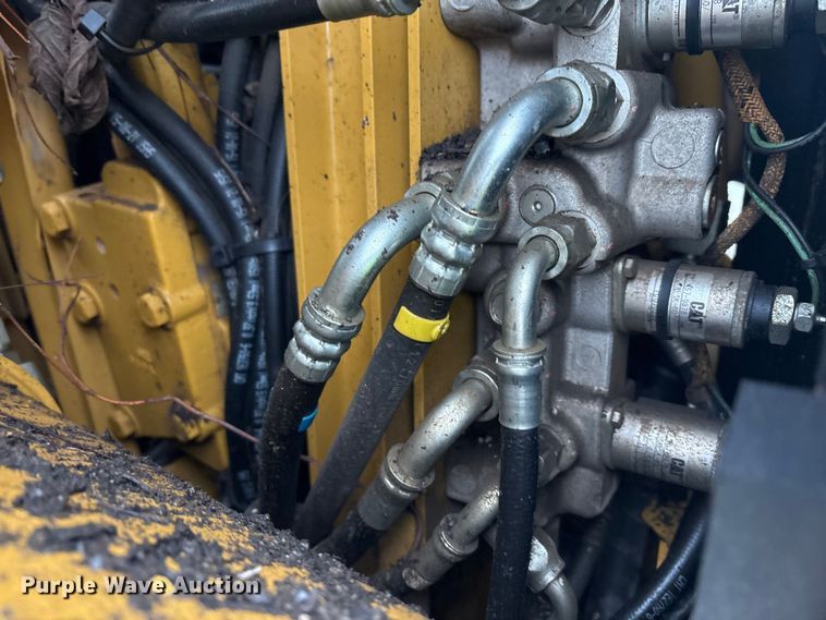 image for item YA1423 2015 Caterpillar 314ELCR excavator