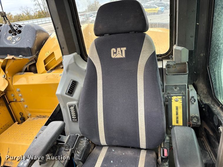 image for item YA1423 2015 Caterpillar 314ELCR excavator