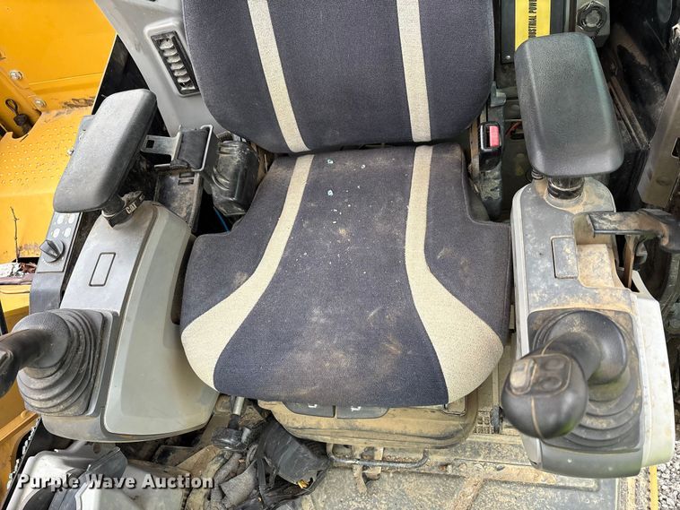 image for item YA1423 2015 Caterpillar 314ELCR excavator