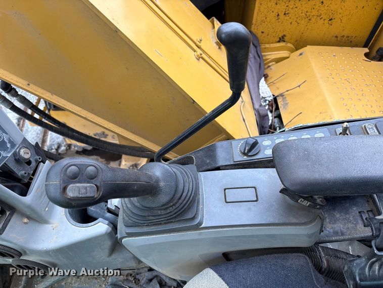 image for item YA1423 2015 Caterpillar 314ELCR excavator